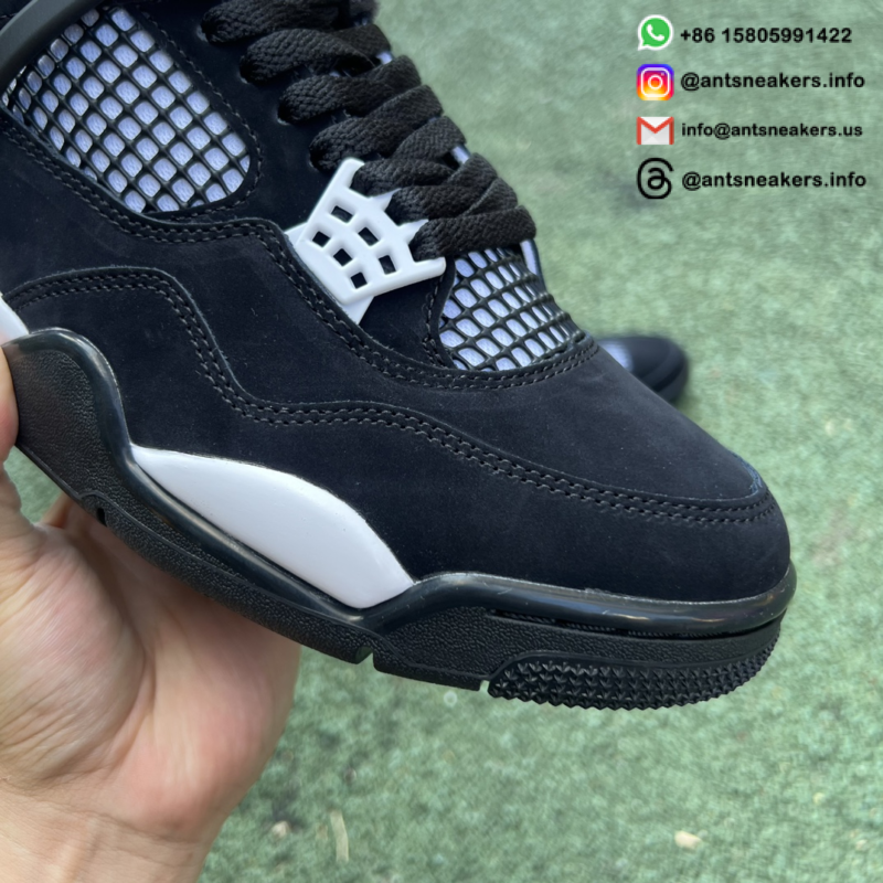 Air Jordan 4 Retro 'White Thunder' FQ8138-001