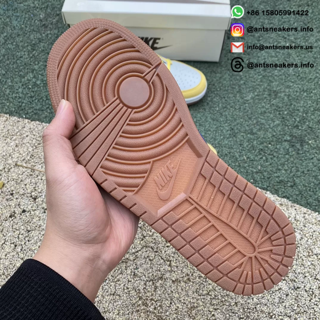 Travis Scott x Wmns Air Jordan 1 Retro Low OG SP 'Canary' DZ4137-700