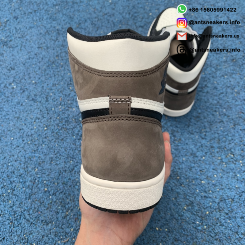 Air Jordan 1 Retro High OG 'Dark Mocha' 555088-105