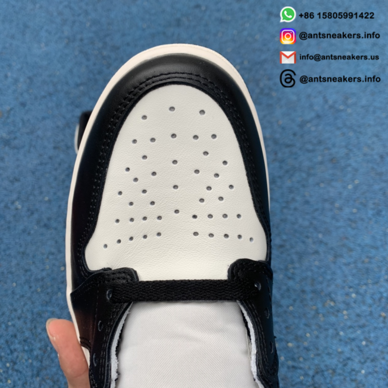 Air Jordan 1 Retro High OG 'Dark Mocha' 555088-105