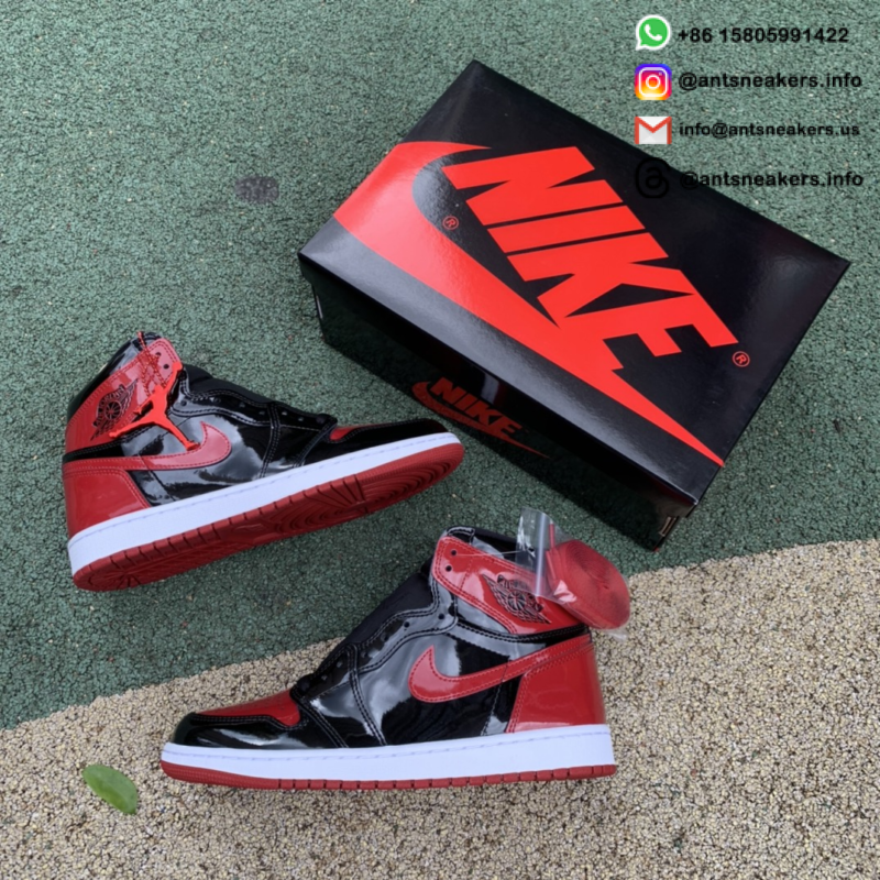 Air Jordan 1 Retro High OG 'Patent Bred' 555088-063