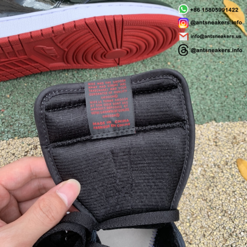 Air Jordan 1 Retro High OG 'Patent Bred' 555088-063