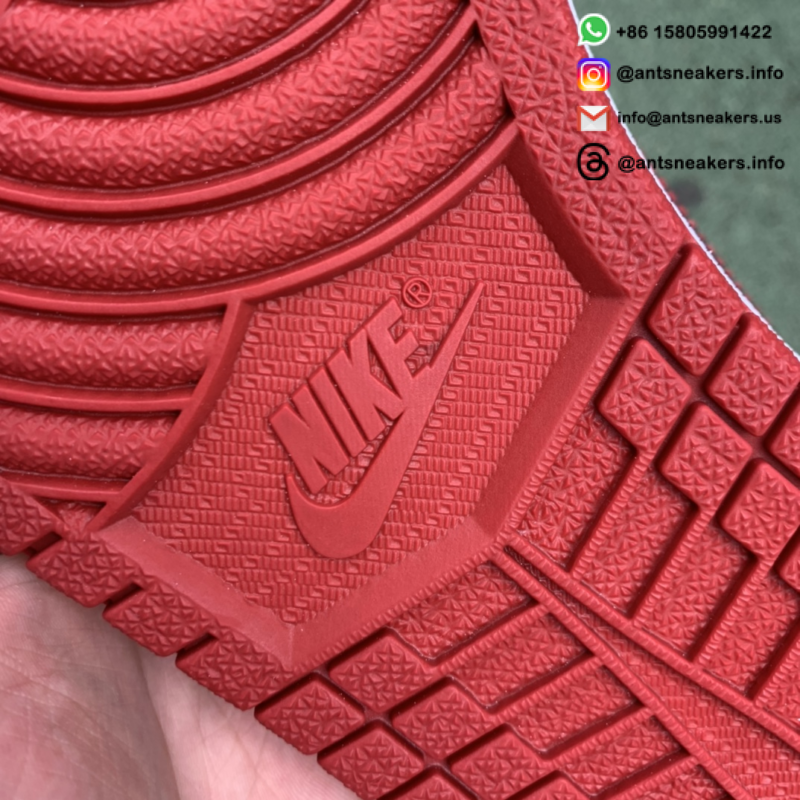 Air Jordan 1 Retro High OG 'Patent Bred' 555088-063