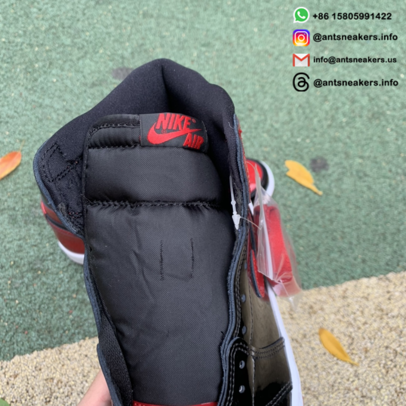 Air Jordan 1 Retro High OG 'Patent Bred' 555088-063