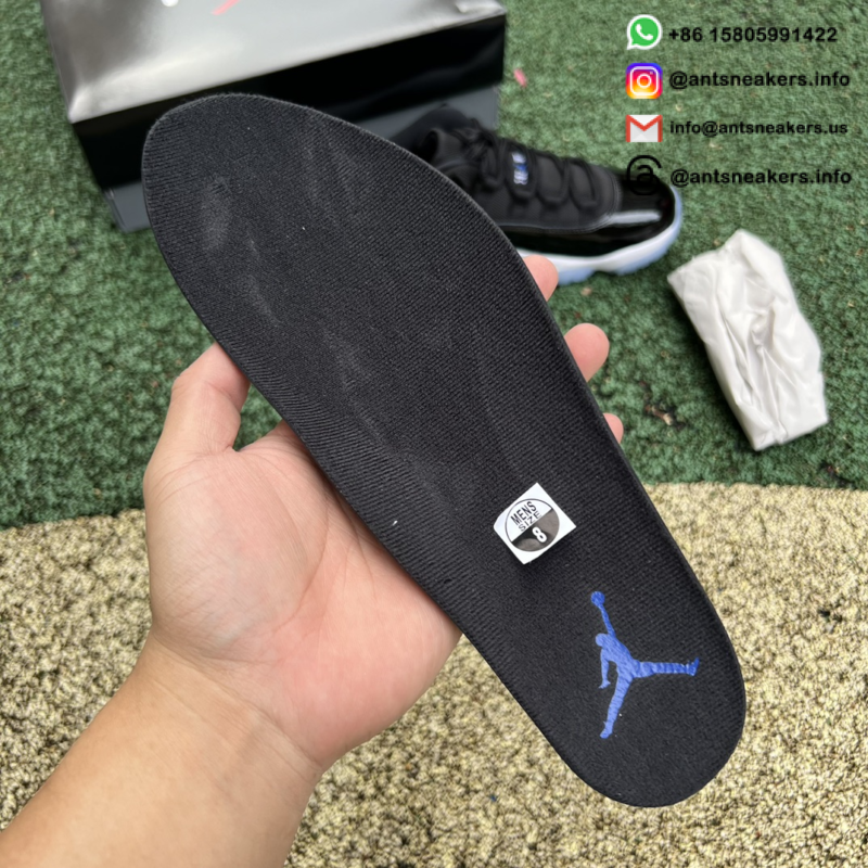 Air Jordan 11 Retro Low 'Space Jam' FV5104-004