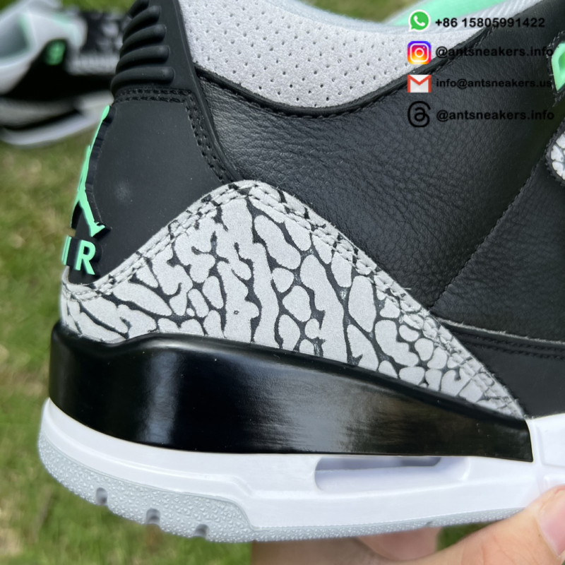 Air Jordan 3 Retro 'Green Glow' CT8532-031