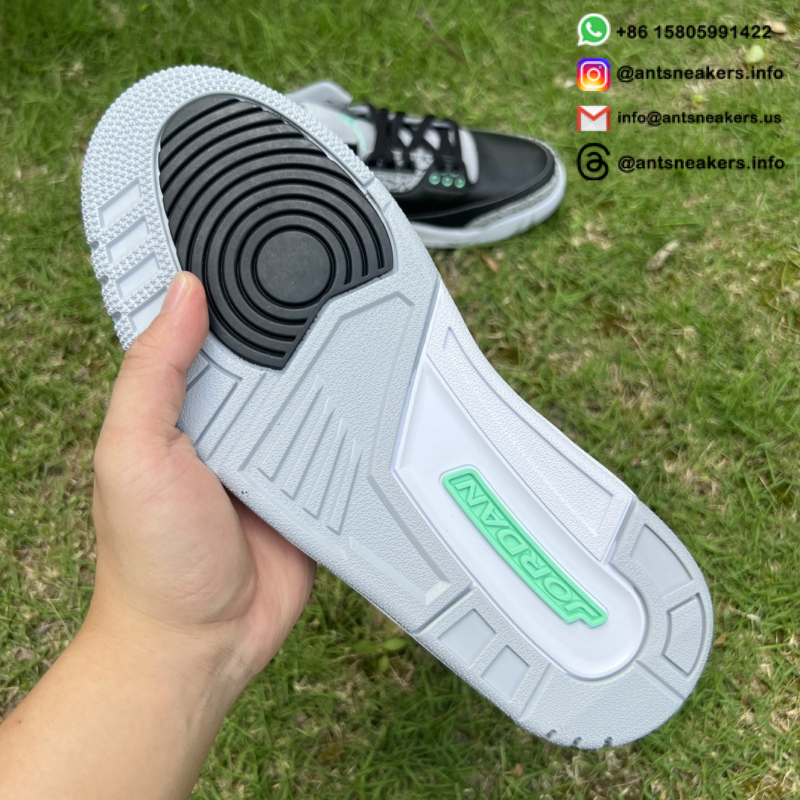 Air Jordan 3 Retro 'Green Glow' CT8532-031
