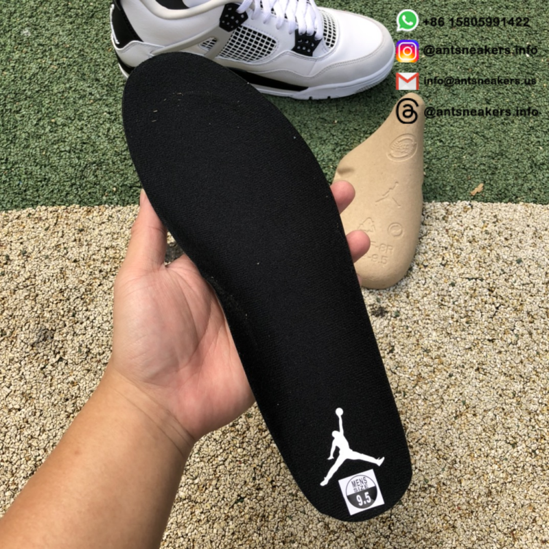 Air Jordan 4 Retro 'Military Black' DH6927-111
