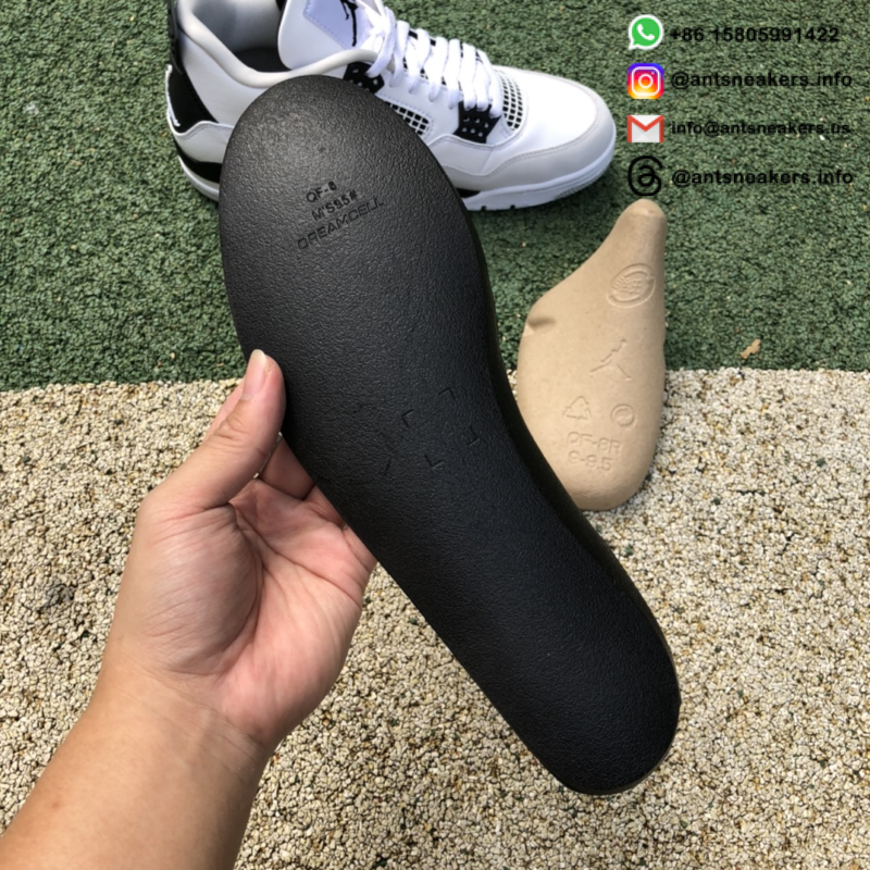 Air Jordan 4 Retro 'Military Black' DH6927-111