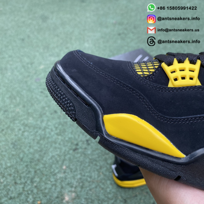 Air Jordan 4 Retro 'Thunder' 2023 DH6927-017