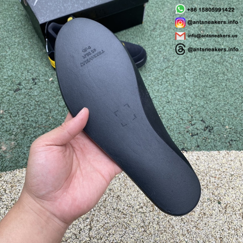 Air Jordan 4 Retro 'Thunder' 2023 DH6927-017