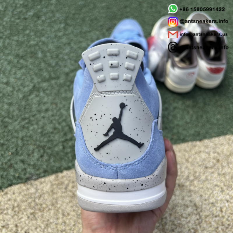 Air Jordan 4 Retro 'University Blue' CT8527-400