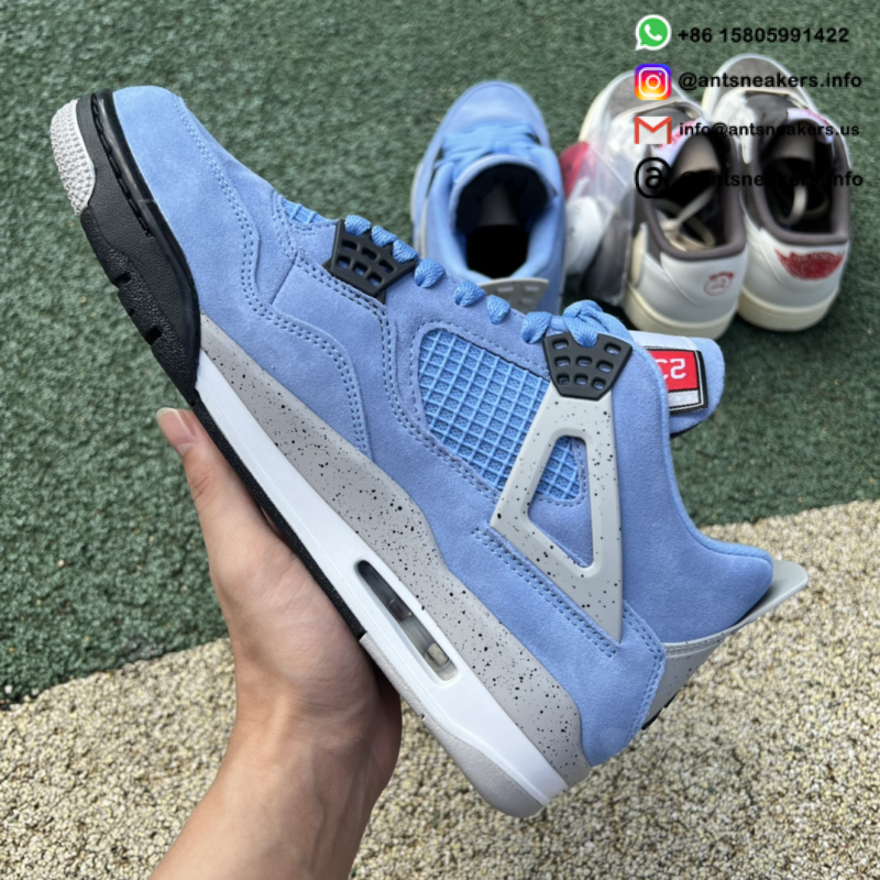 Air Jordan 4 Retro 'University Blue' CT8527-400