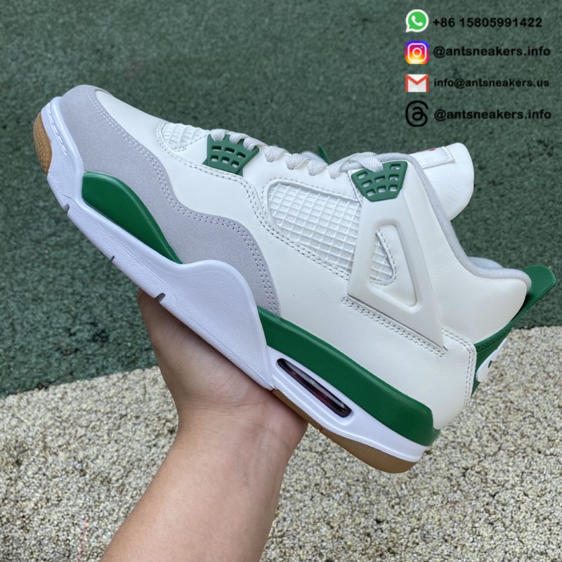 Nike SB x Air Jordan 4 Retro SP 'Pine Green' DR5415-103