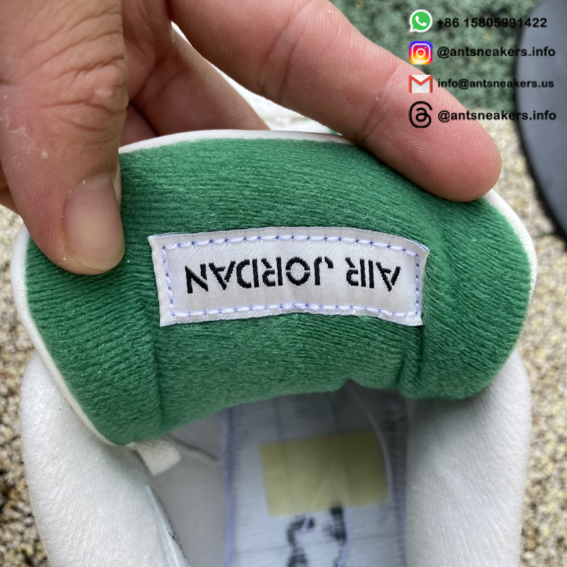 Nike SB x Air Jordan 4 Retro SP 'Pine Green' DR5415-103