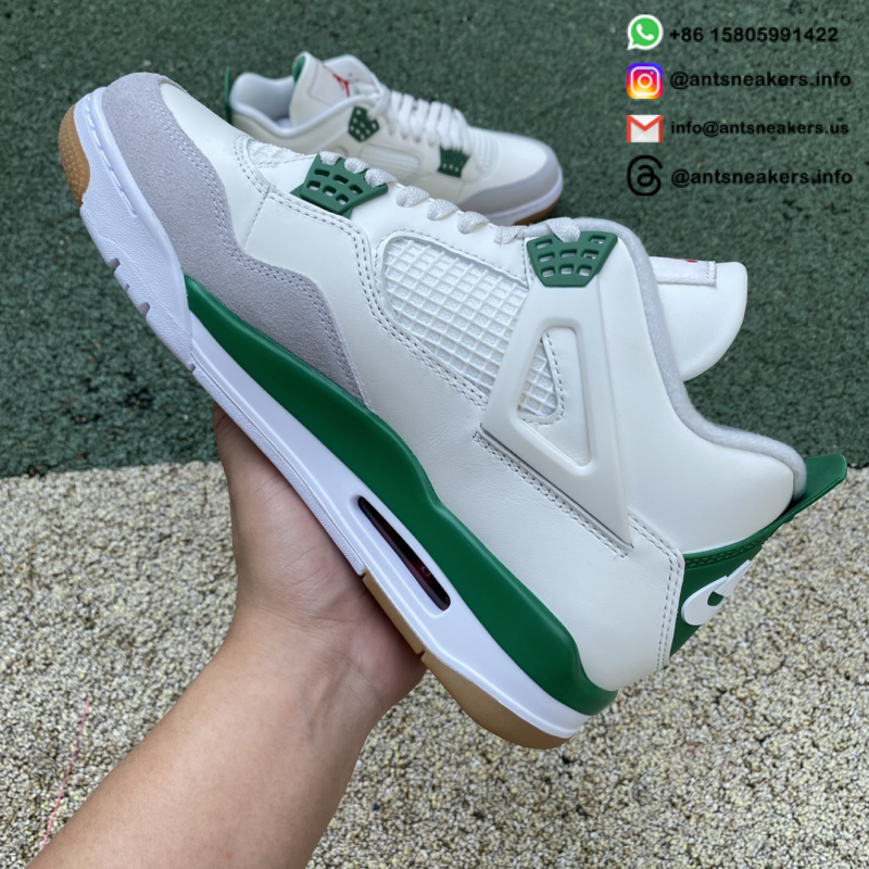 Nike SB x Air Jordan 4 Retro SP 'Pine Green' DR5415-103