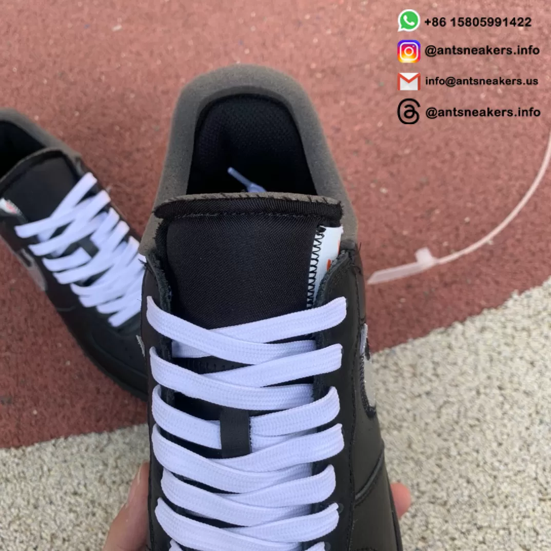 Off-White x Nike Air Force 1 Low '07 'MoMA' AV5210-001