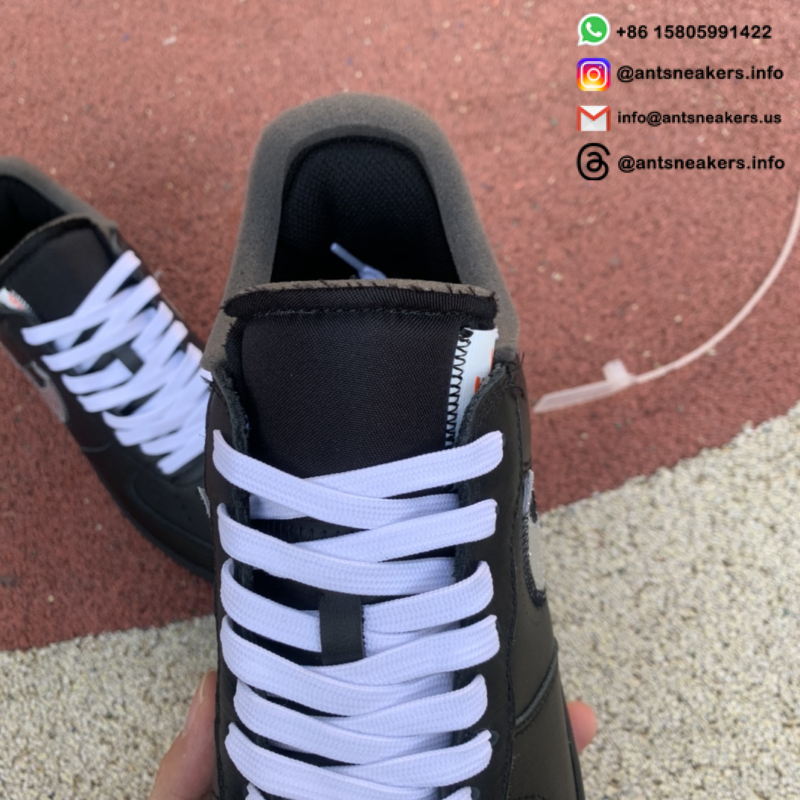 Off-White x Nike Air Force 1 Low '07 'MoMA' AV5210-001