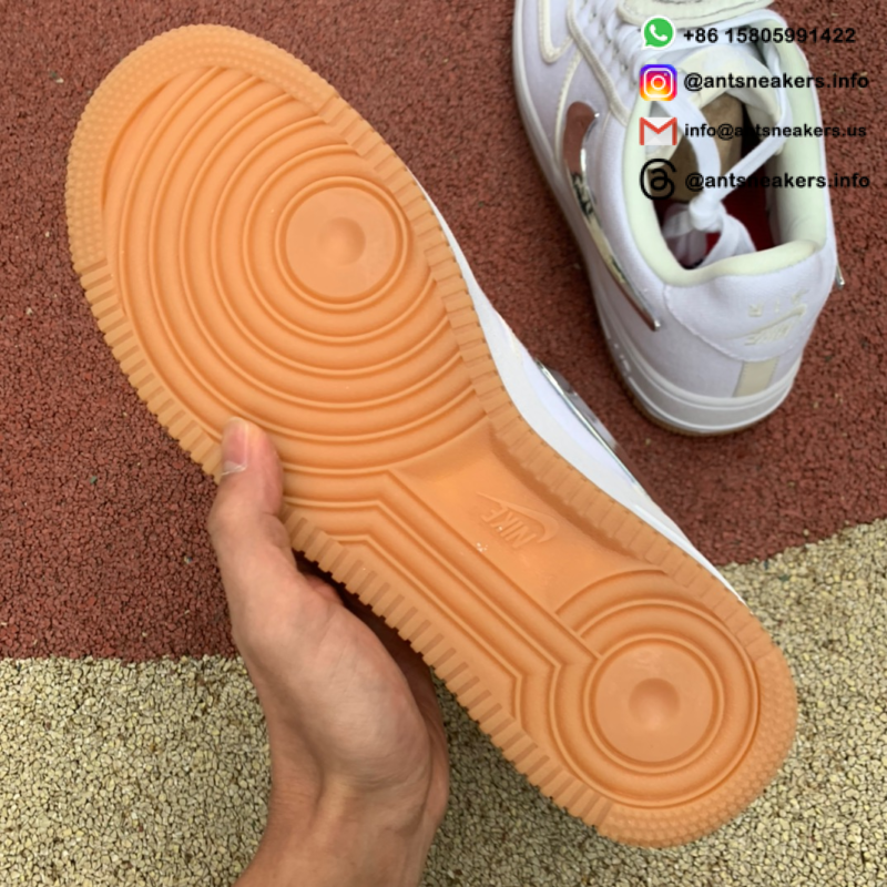 Travis Scott x Air Force 1 'Travis Scott' AQ4211-100