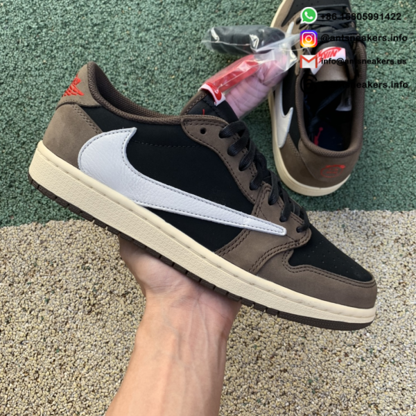 Travis Scott x Air Jordan 1 Low 'Mocha' CQ4277-001 - Image 2