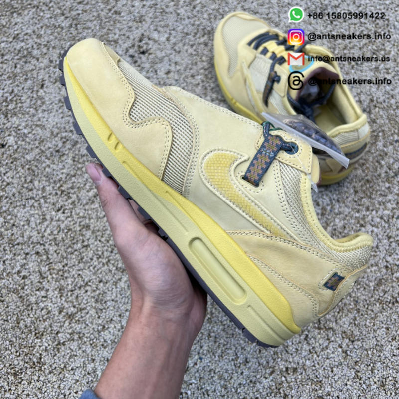 Travis Scott x Nike Air Max 1 'Saturn Gold' DO9392-700