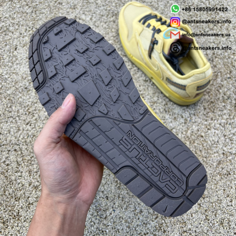 Travis Scott x Nike Air Max 1 'Saturn Gold' DO9392-700