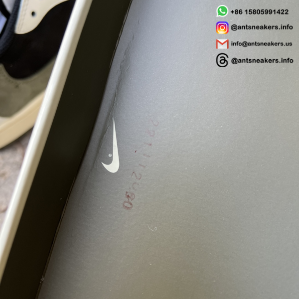 Travis Scott x Wmns Air Jordan 1 Retro Low OG SP 'Olive' DZ4137-106 - Image 14