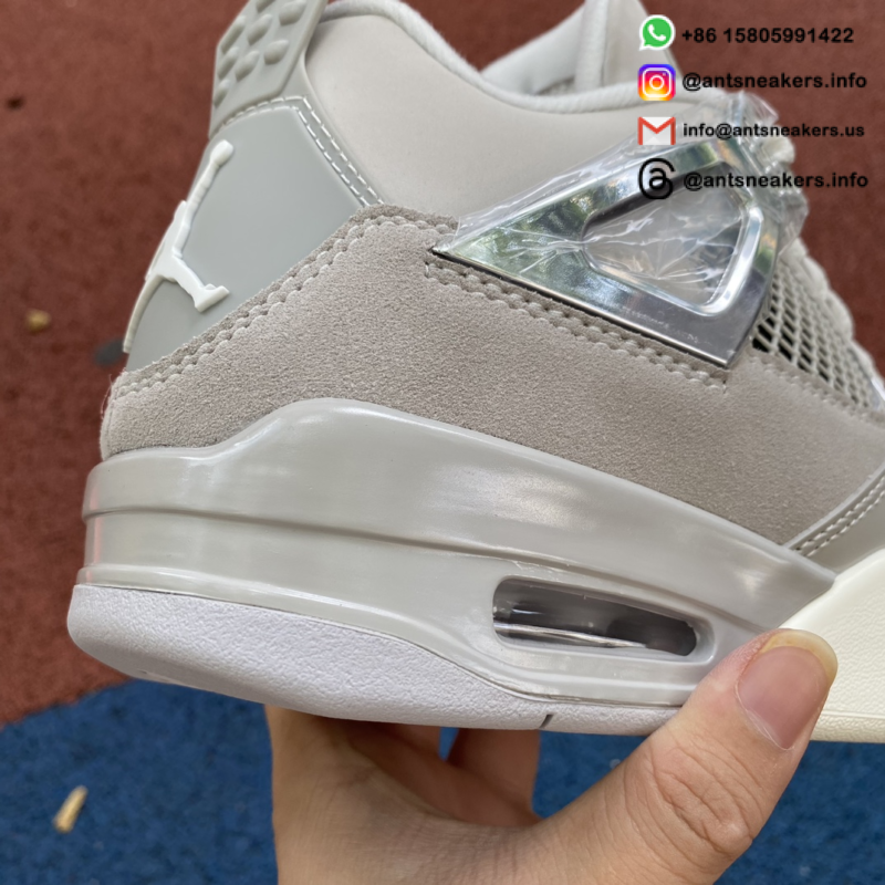 Wmns Air Jordan 4 Retro 'Frozen Moments' AQ9129-001