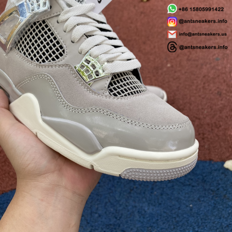 Wmns Air Jordan 4 Retro 'Frozen Moments' AQ9129-001