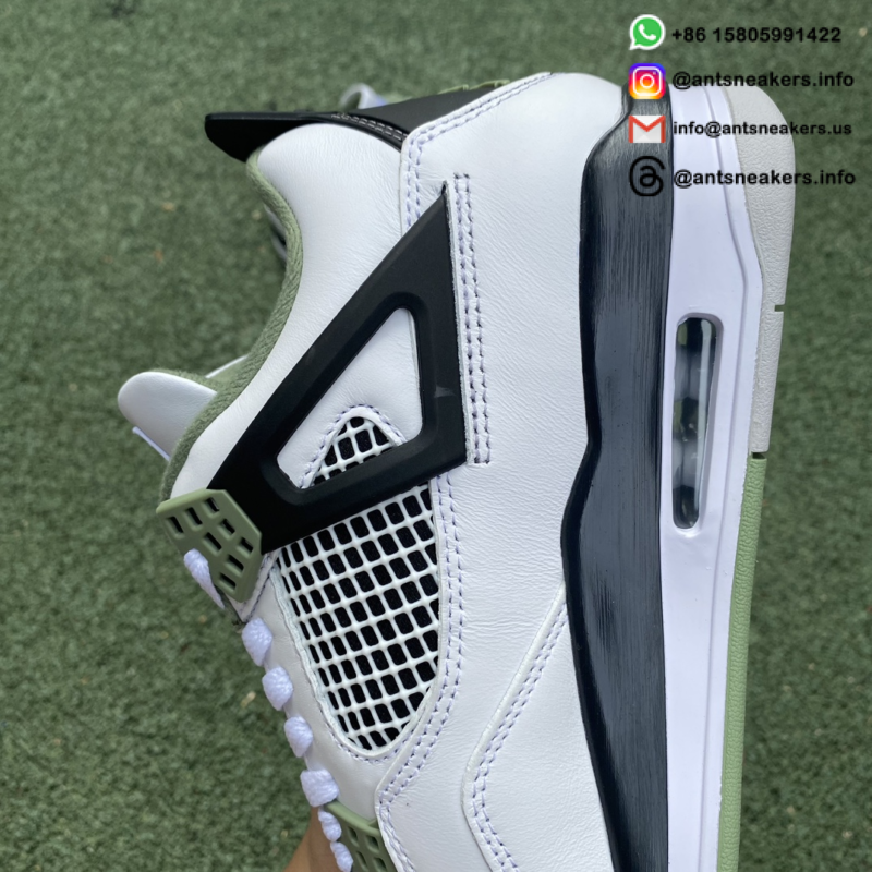Wmns Air Jordan 4 Retro 'Seafoam' AQ9129-103