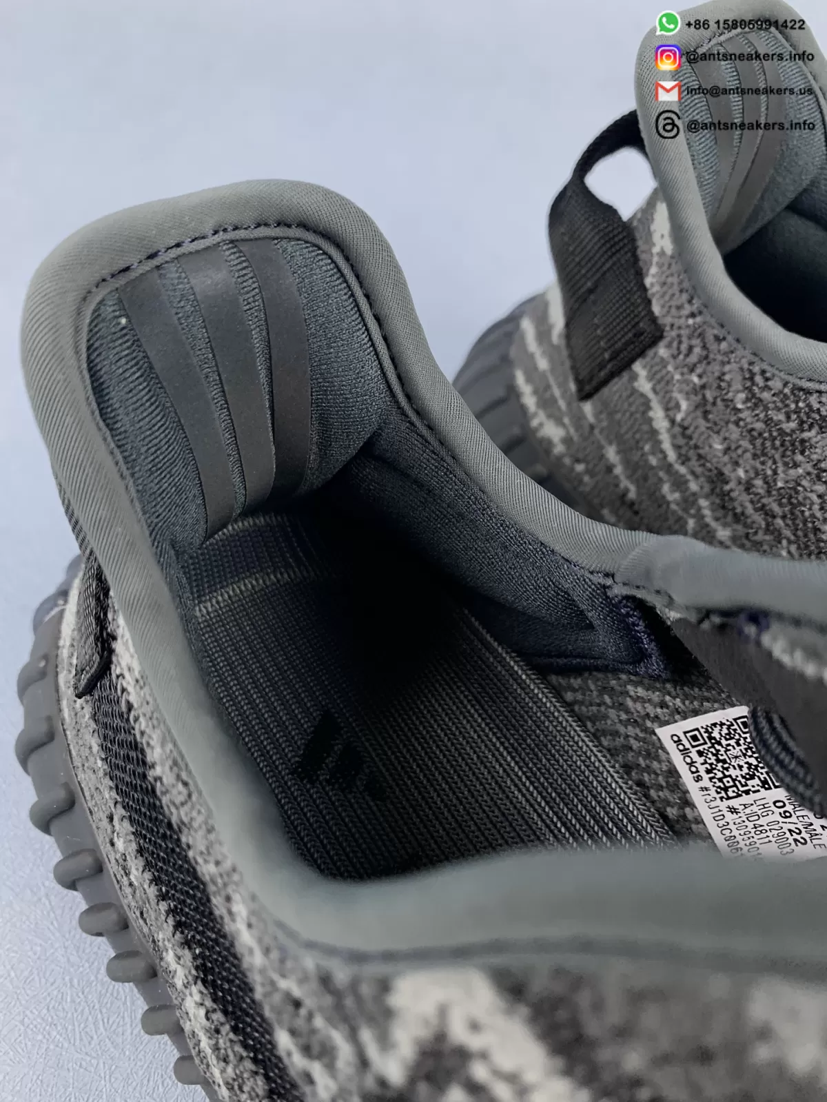 Yeezy Boost 350 V2 'MX Dark Salt' ID4811