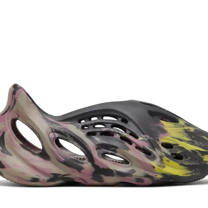 Yeezy Foam Runner 'MX Carbon' IG9562