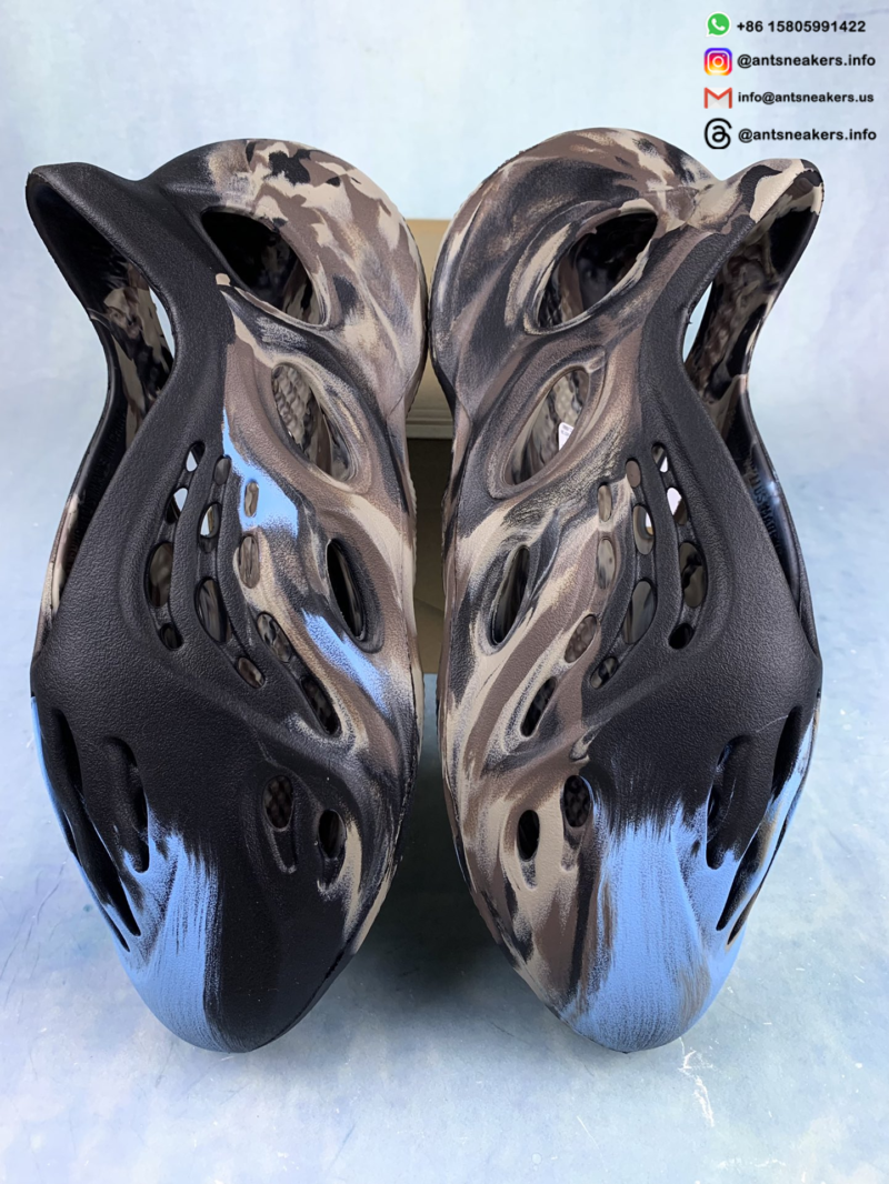 Yeezy Foam Runner 'MX Cinder' ID4126