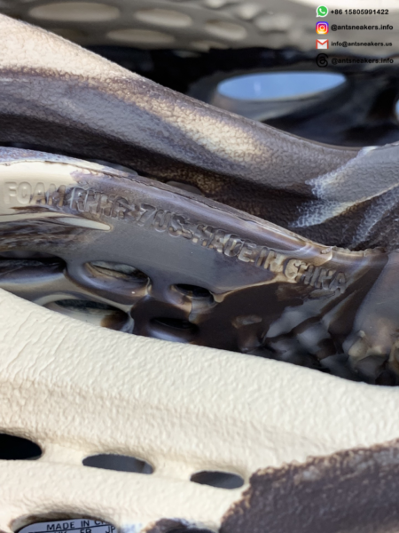 Yeezy Foam Runner 'MX Cream Clay' GX8774 - Image 3