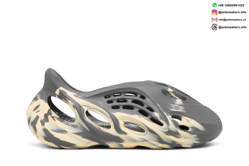 Yeezy Foam Runner 'MXT Moon Grey' GV7904