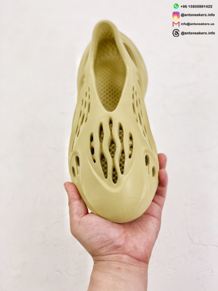 Yeezy Foam Runner 'Sulfur' GV6775 - Image 5