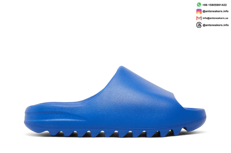 Yeezy Slides 'Azure' ID4133