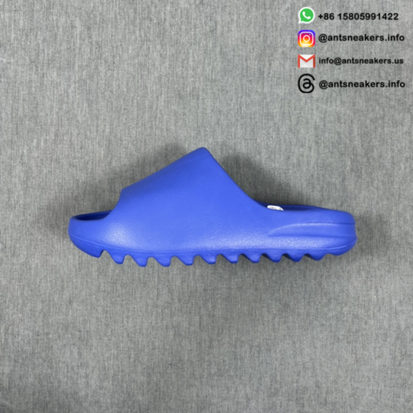 Yeezy Slides 'Azure' ID4133 - Image 2