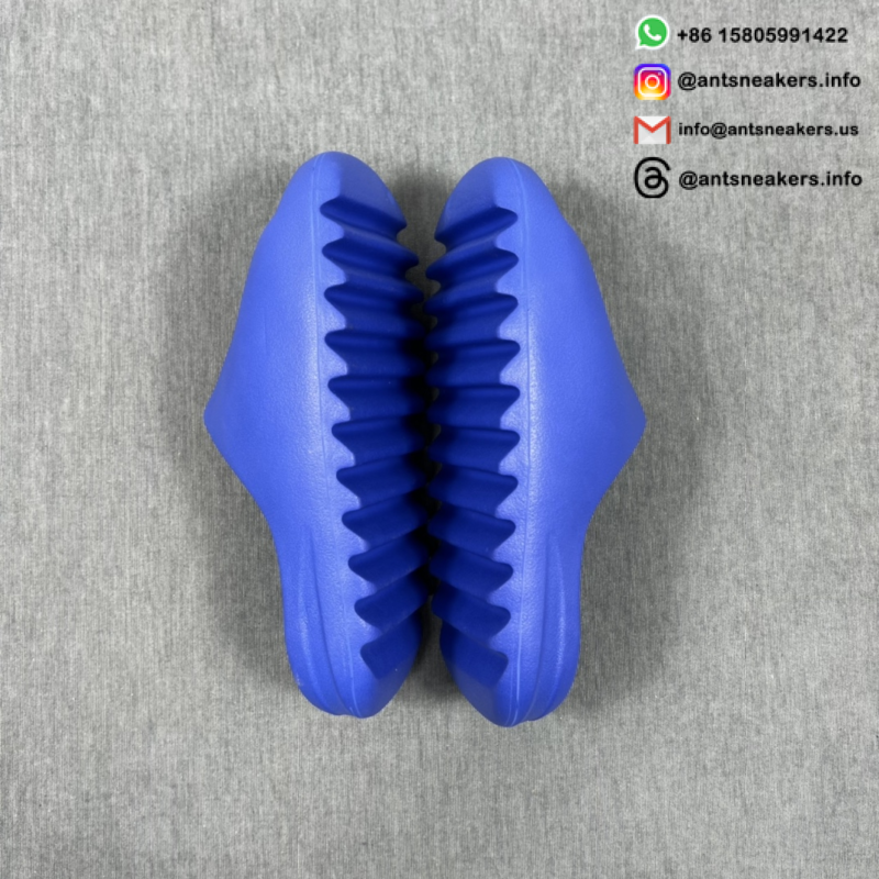 Yeezy Slides 'Azure' ID4133