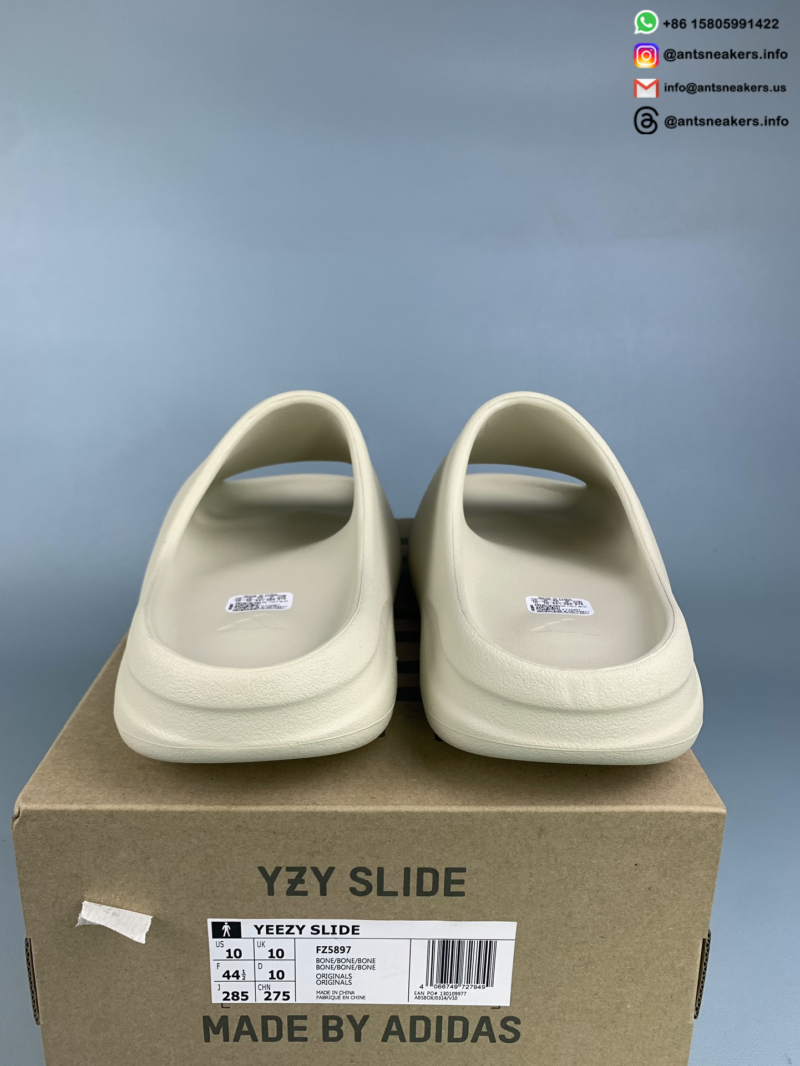 Yeezy Slides 'Bone' 2022 FZ5897