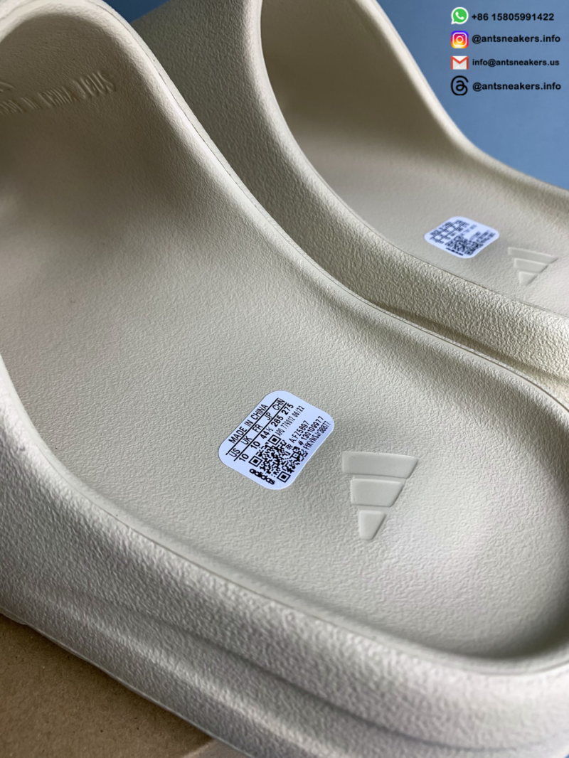 Yeezy Slides 'Bone' 2022 FZ5897
