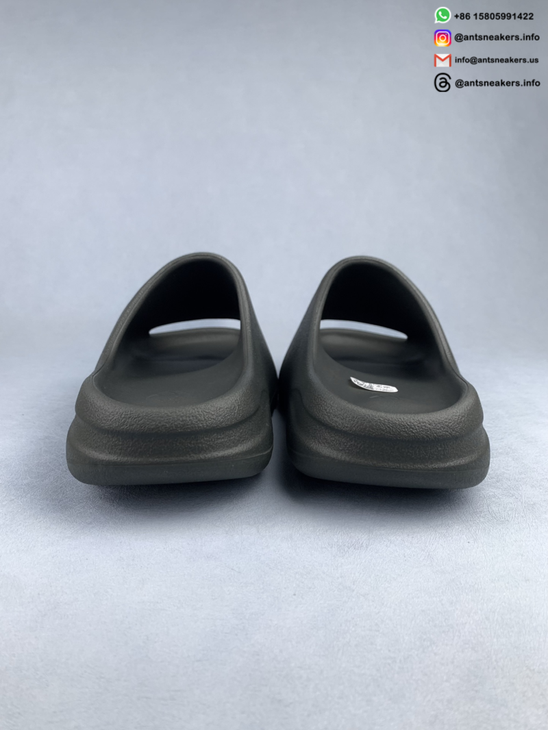 Yeezy Slides 'Dark Onyx' ID5103