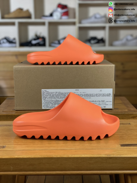 Yeezy Slides 'Enflame Orange' GZ0953 - Image 2