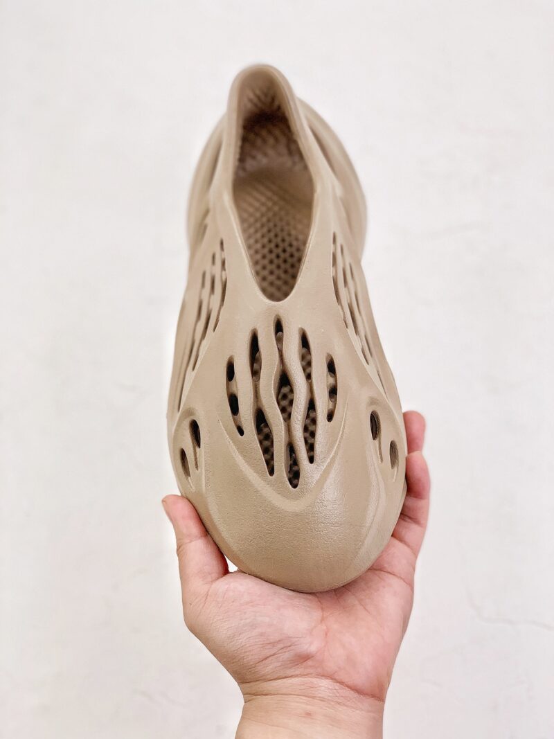 Yeezy Foam Runner 'Mist' GV6774