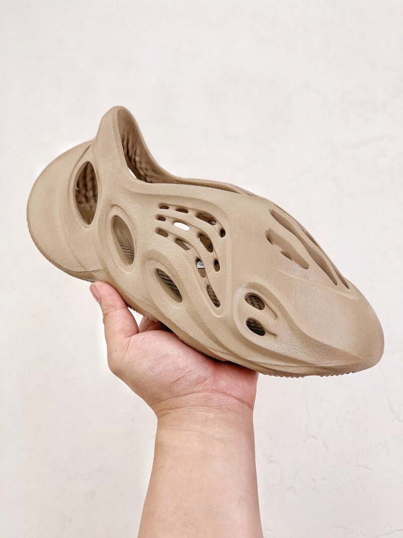 Yeezy Foam Runner 'Mist' GV6774