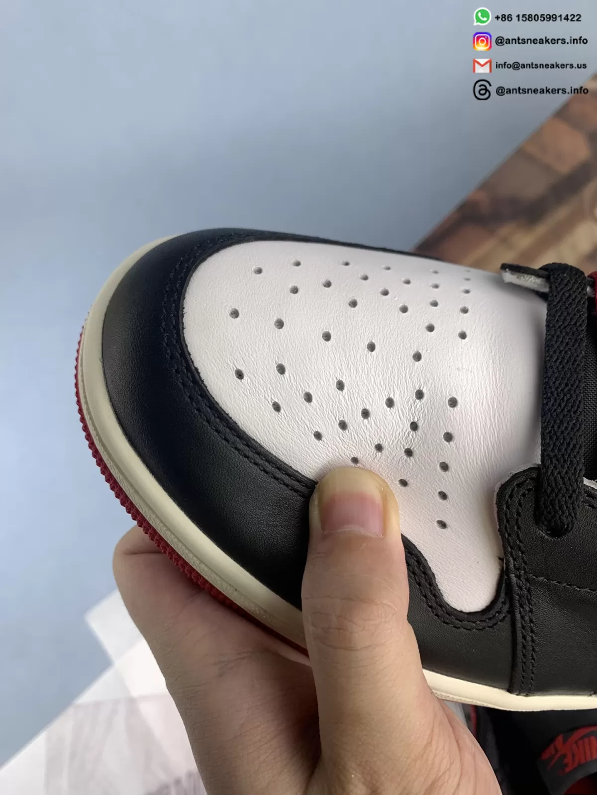 Air Jordan 1 Retro High OG 'Black Toe Reimagined' DZ5485-106