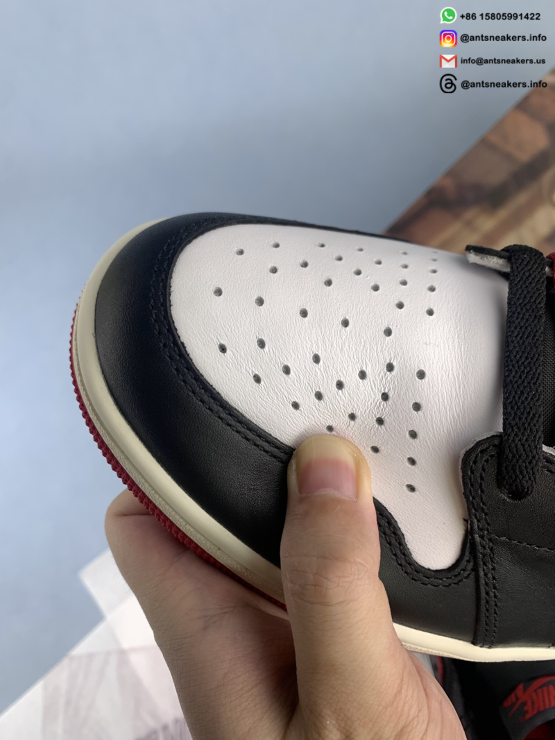 Air Jordan 1 Retro High OG 'Black Toe Reimagined' DZ5485-106