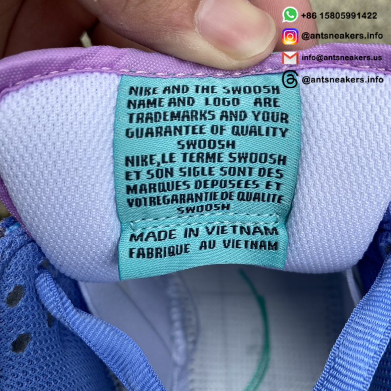 Futura Laboratories x Nike Dunk Low SB 'Bleached Aqua' HF6061-400