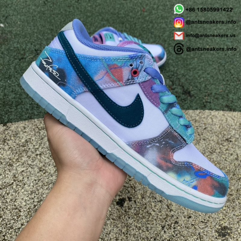 Futura Laboratories x Nike Dunk Low SB 'Bleached Aqua' HF6061-400