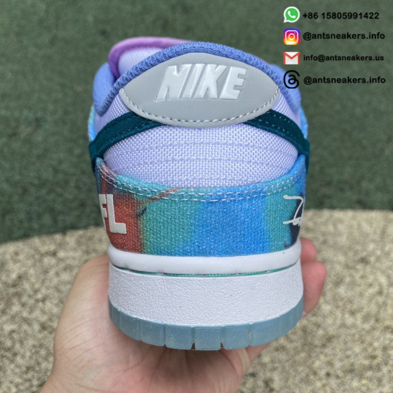 Futura Laboratories x Nike Dunk Low SB 'Bleached Aqua' HF6061-400